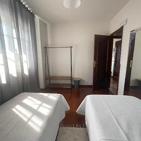 Toxiños Lavacolla * A Coruña